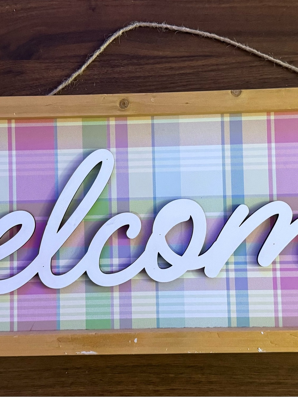 Welcome Plaid Wall Sign in Pastel Colors - Unbranded